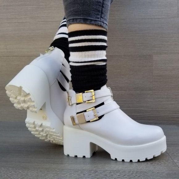 Chunky 90s Grunge White Ankle Spring Boots - Picture 4 of 8